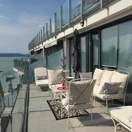 Lelle Marine Voila Apartment