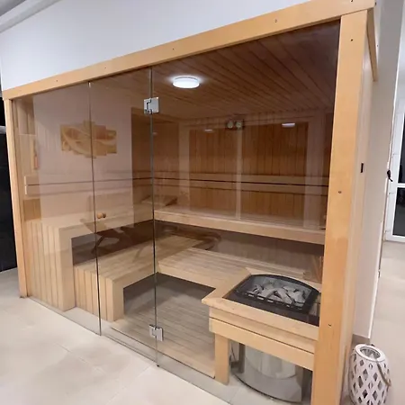 Lelle Marine Voila *