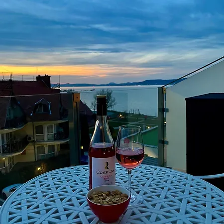 Lelle Marine Voila Apartment