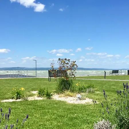 Lelle Marine Voila Apartment